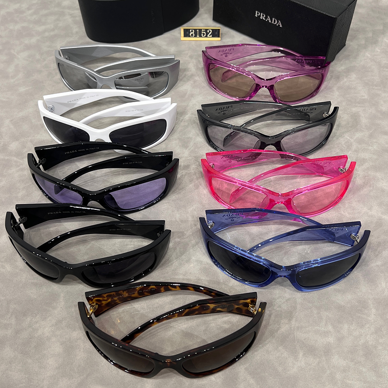 Óculos de Sol Prada 8152 11