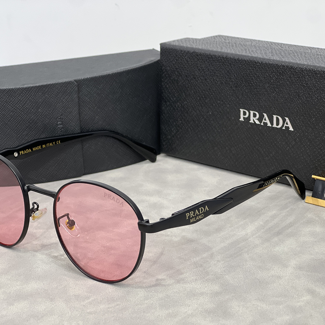 Óculos de Sol Prada 8008 6