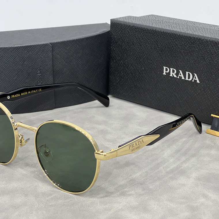 Óculos de Sol Prada 8008 7