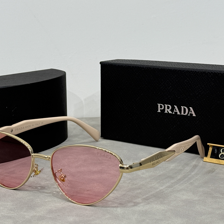 Óculos de Sol Prada 8050 6