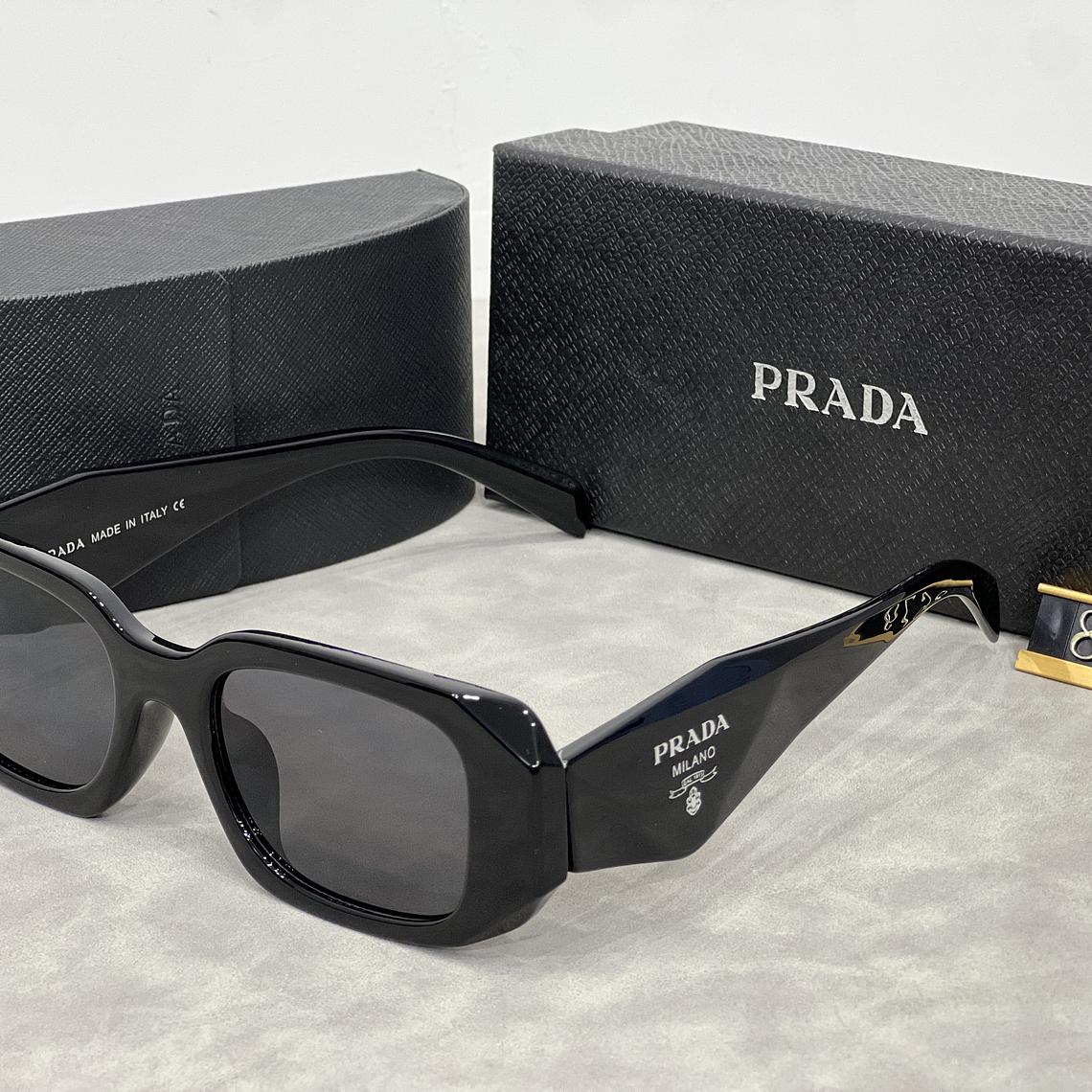 Óculos de Sol Prada 8679 1