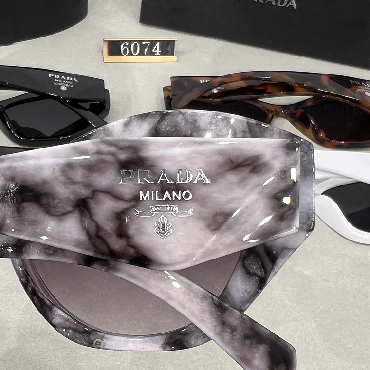 Óculos de Sol Prada 6074 10