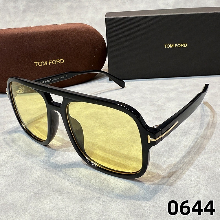 Óculos de Sol Tom Ford 0644 8