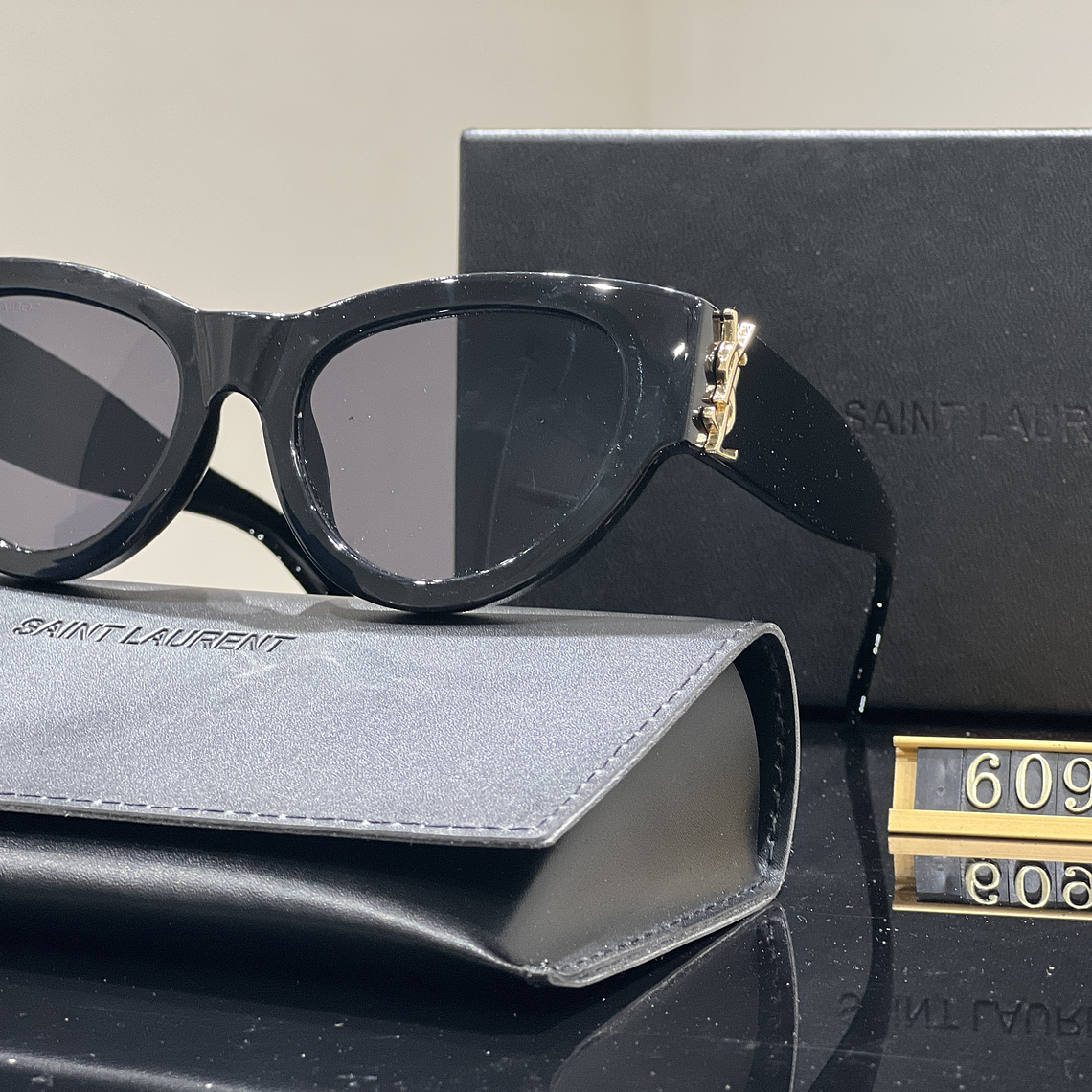 Óculos de Sol YSL 6090 1