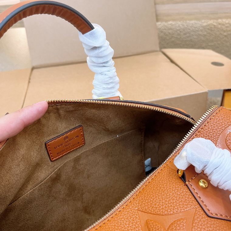 Louis Vuitton boston bag 12