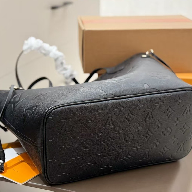 Louis Vuitton Nerverfull Bag Preta 5