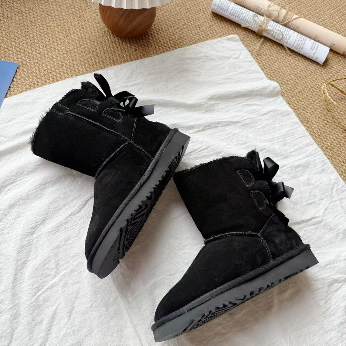 Bota UGG Laços 3