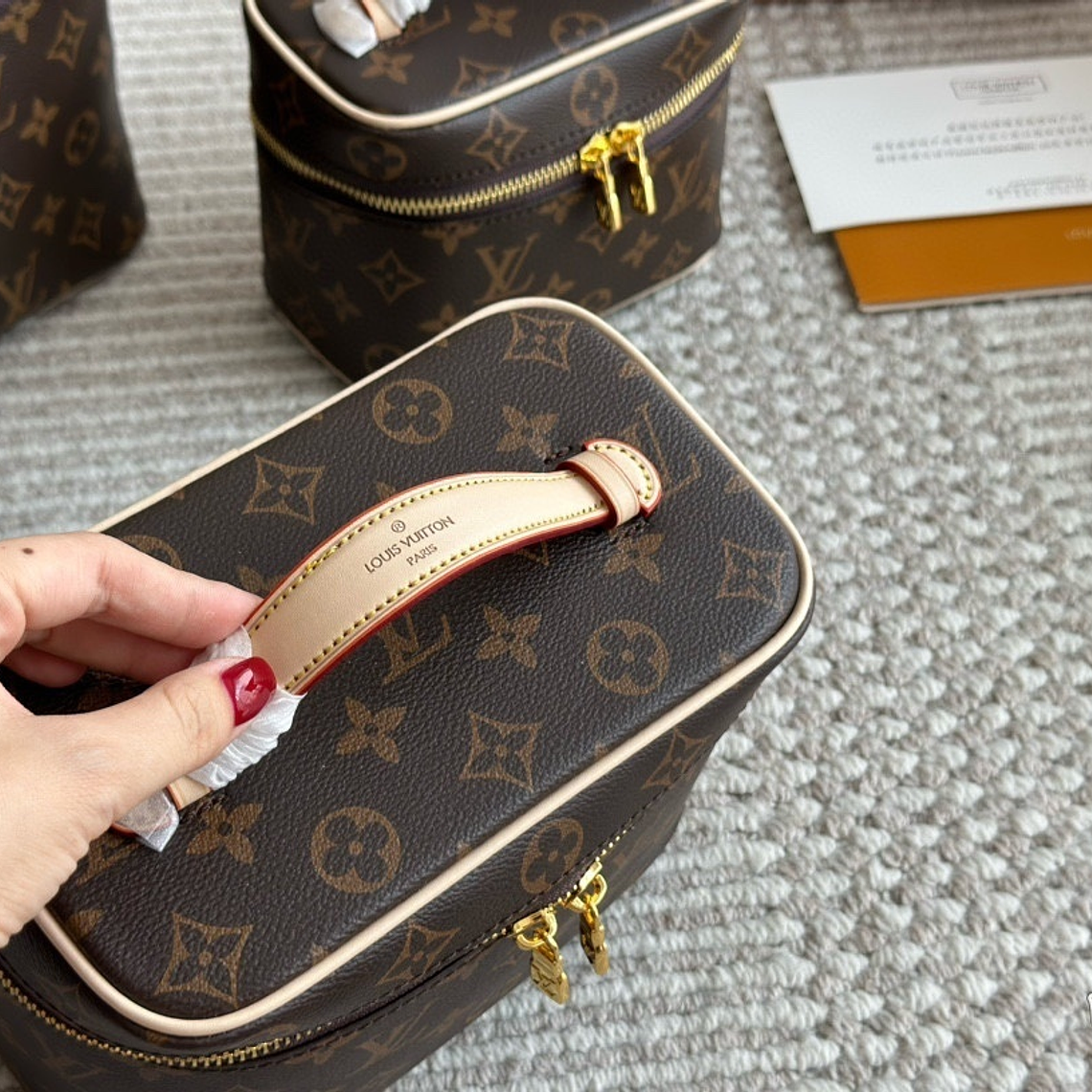Louis Vuitton Bag necessaire 5