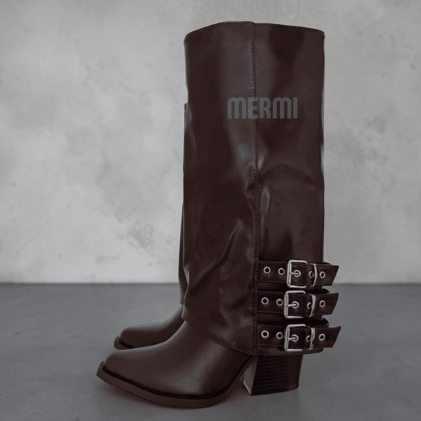 BOTAS ECO CUERO MARRON 2638