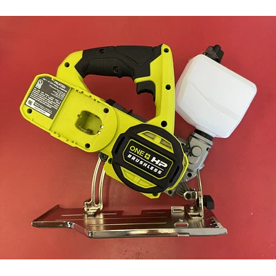 RYOBI ONE+ HP 18V Cordless Handheld Wet/Dry Masonry Tile Saw (Tool Only)