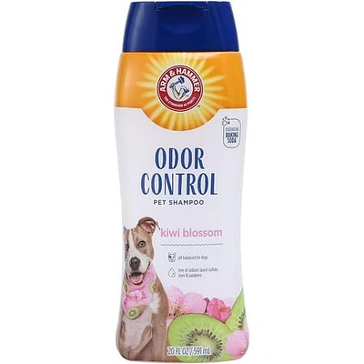 Arm & Hammer Floral and Fruit Scented Super Deodorizing Dog Shampoo