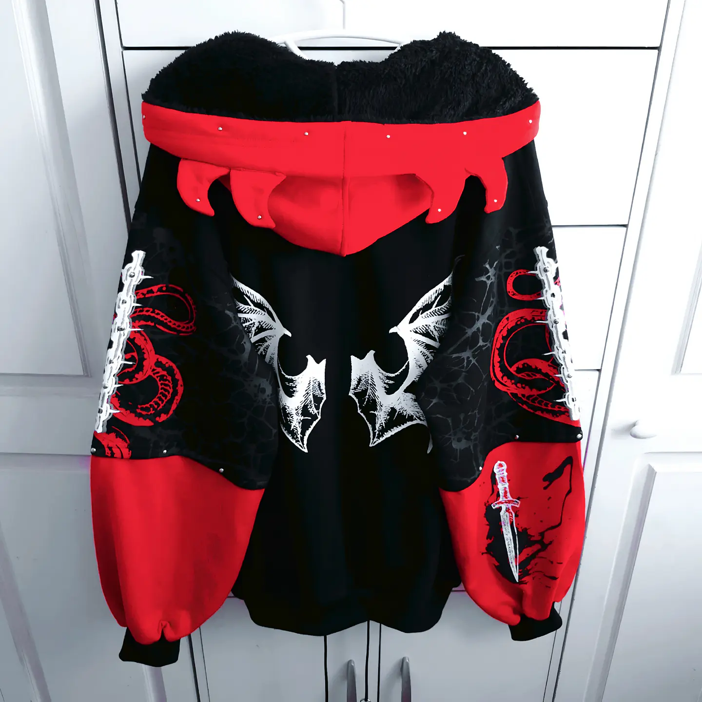 MEDUSV ☆ FULL RED 4