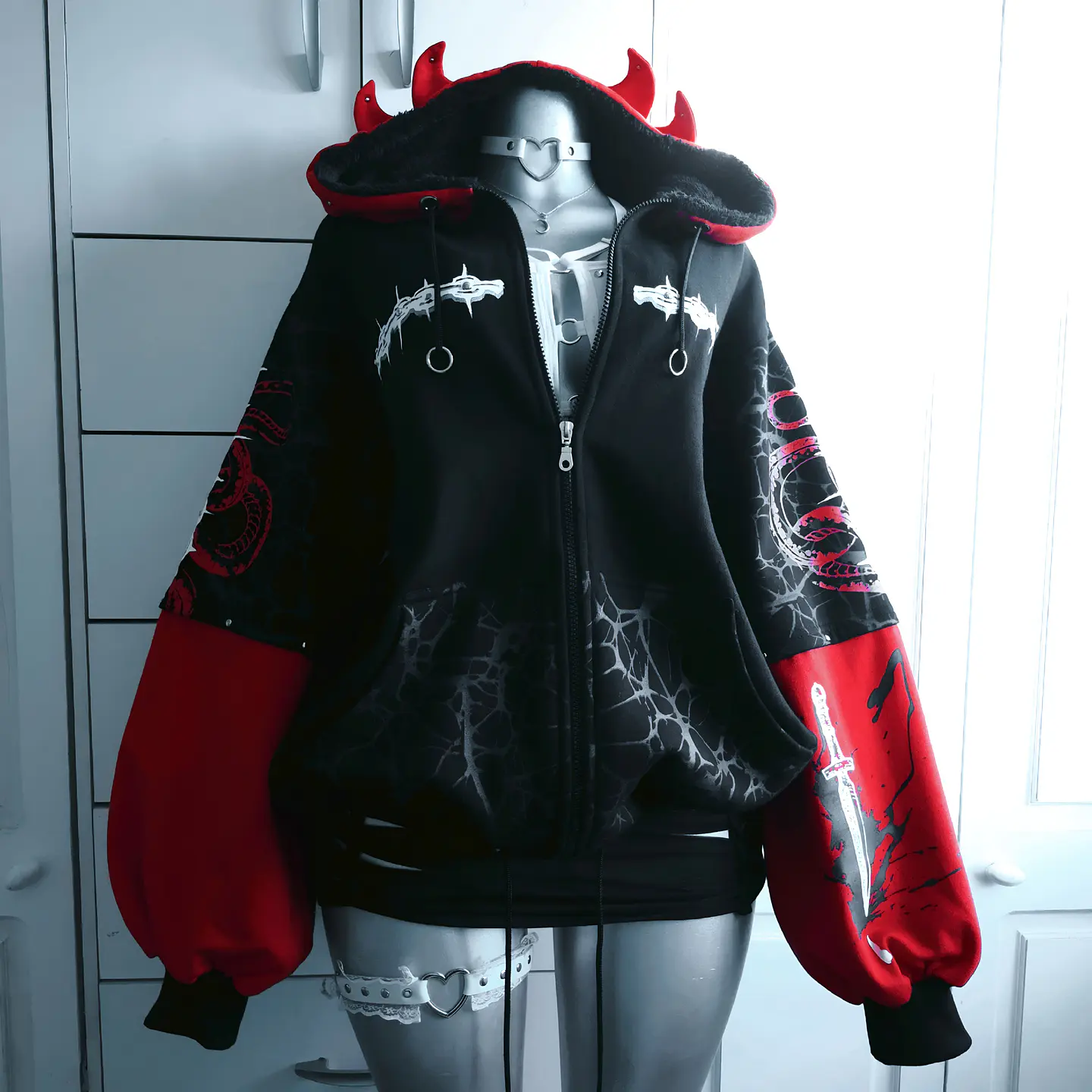 MEDUSV ☆ FULL RED 3