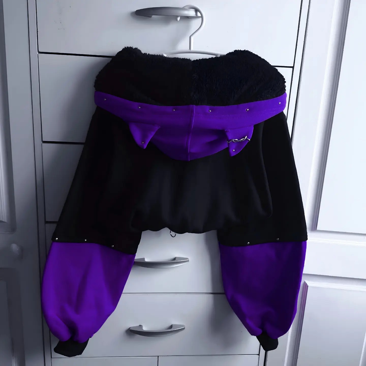 M • PURPLE CAT 2 2