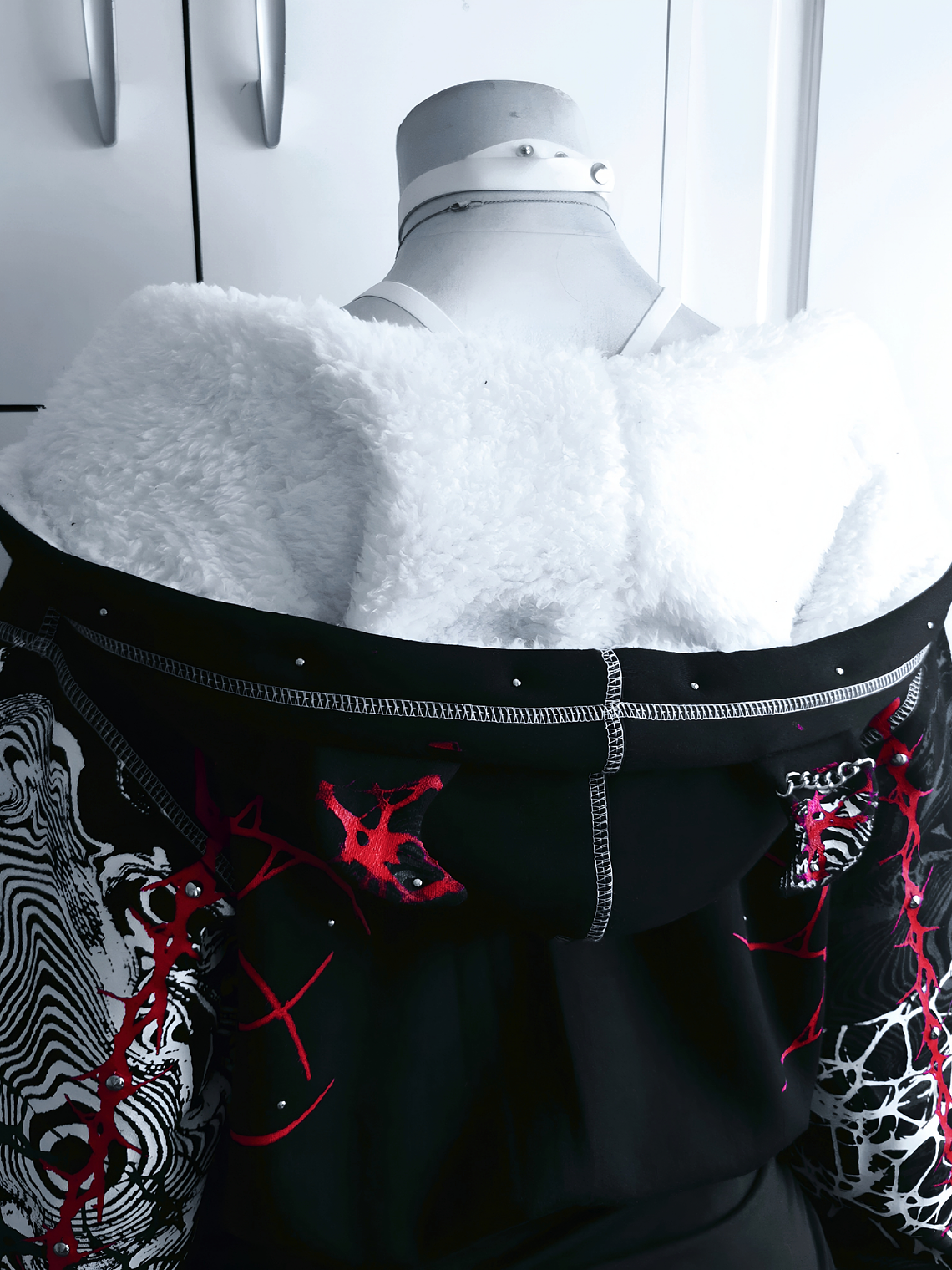 M HYDRV R ALL WHITE 5