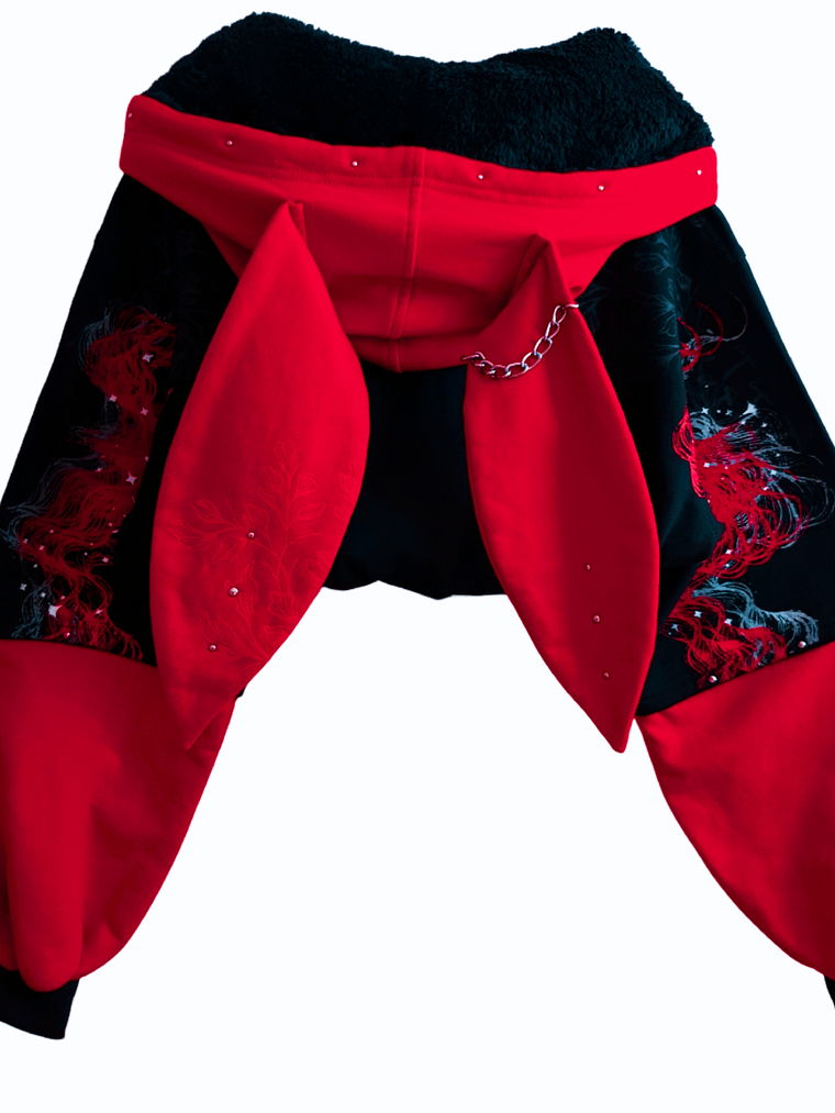 M METAMORPHOSIS RED 2