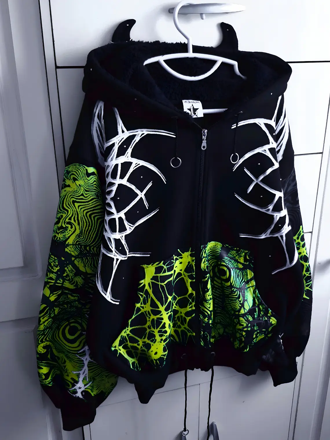 L HYDRV FLUOR GREEN 1