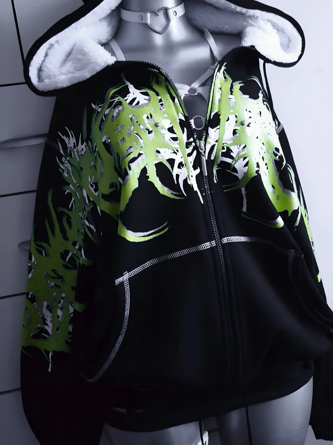 XL SKYRIM FLUOR GREEN 4