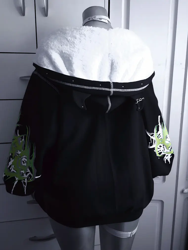XL SKYRIM FLUOR GREEN 7