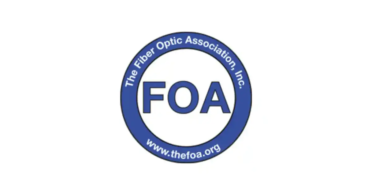 Qué es la FOA y qué significa certificarse en fibra óptica