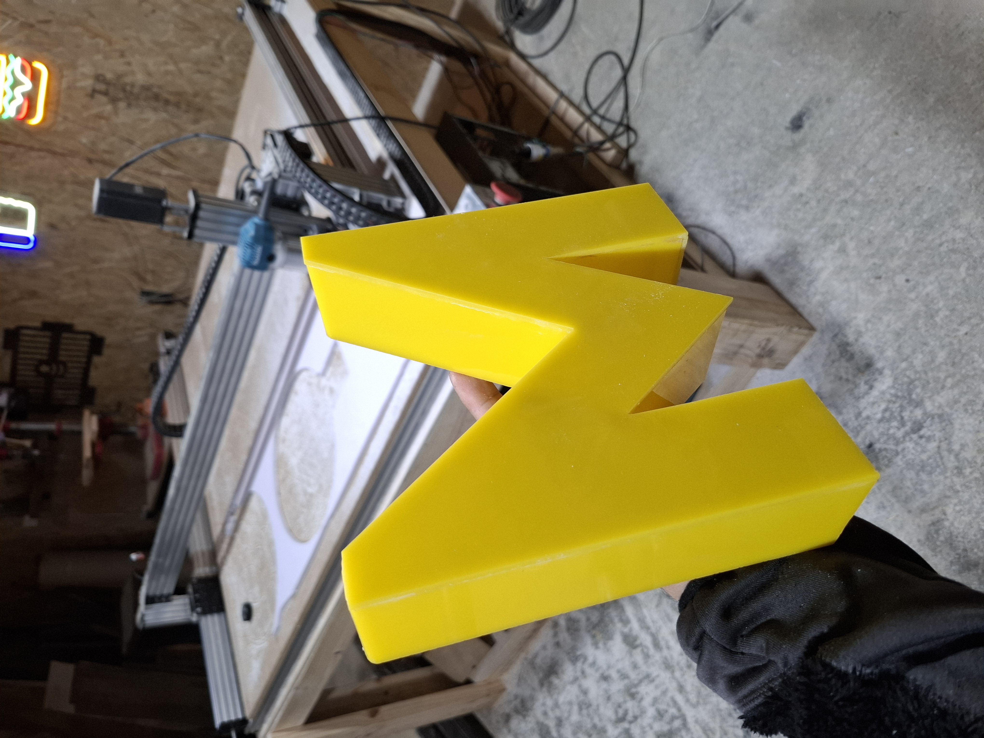 LETRAS VOLUMÉTRICAS DE 20 CM de ALTO