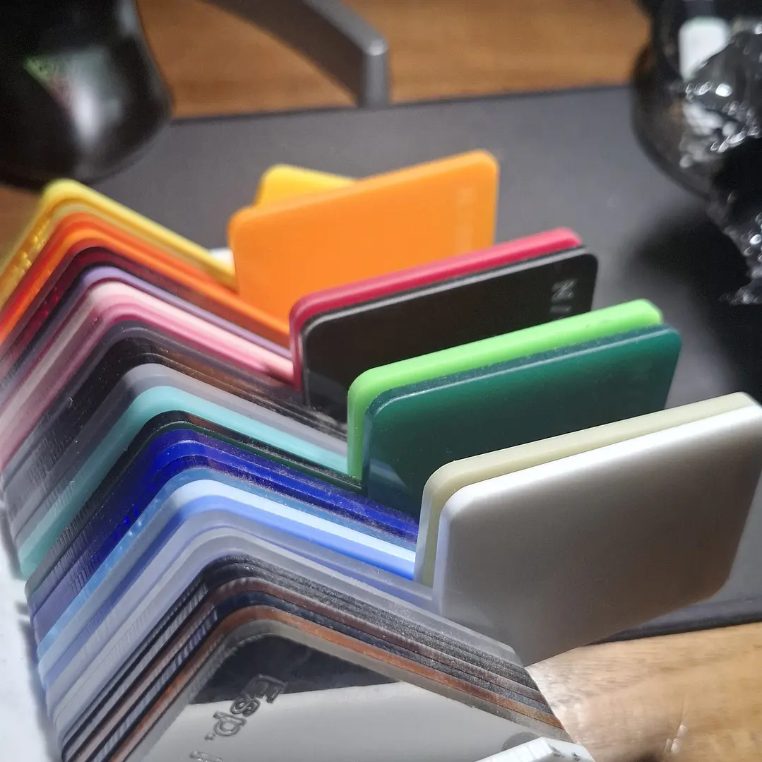 Letras de acrílico personalizadas negro 6