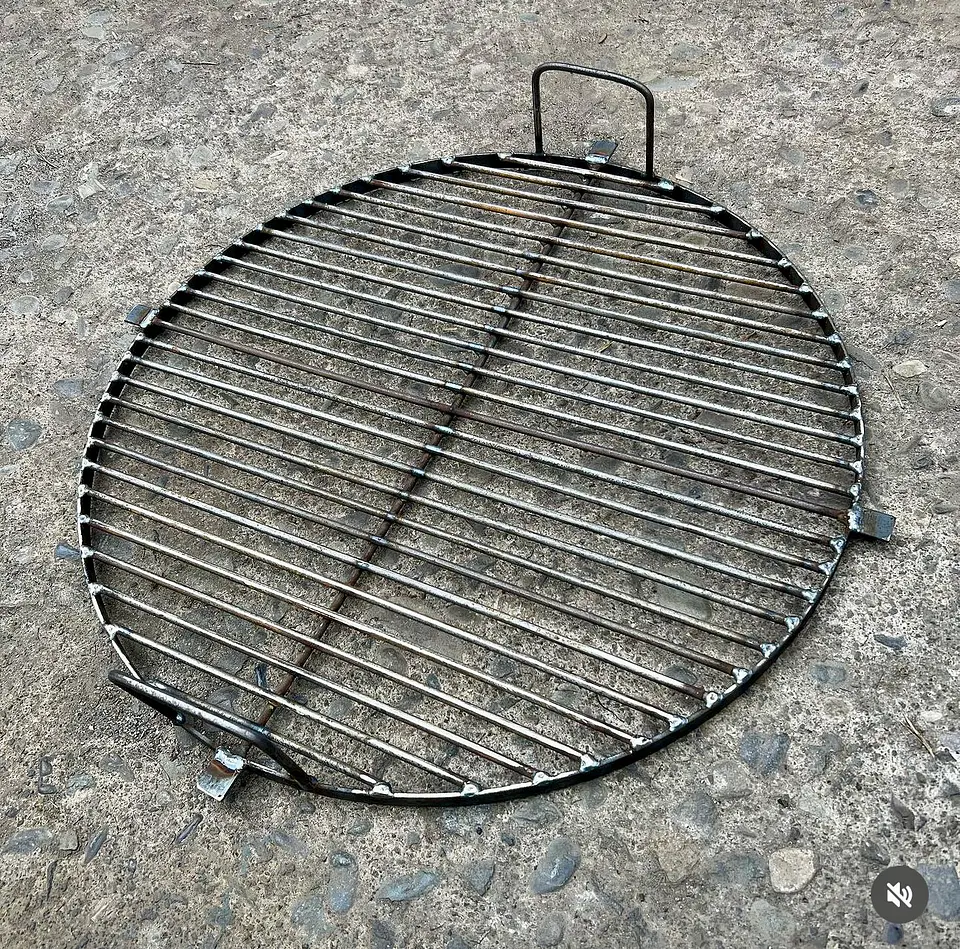 Brasero con parrilla  4