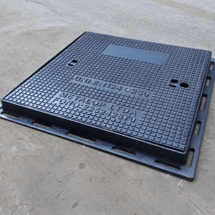 TAPA ALCANTARILLADO CUADRADADA FE DUCTIL P/CAMARA 60 X 60CM CLASE C250