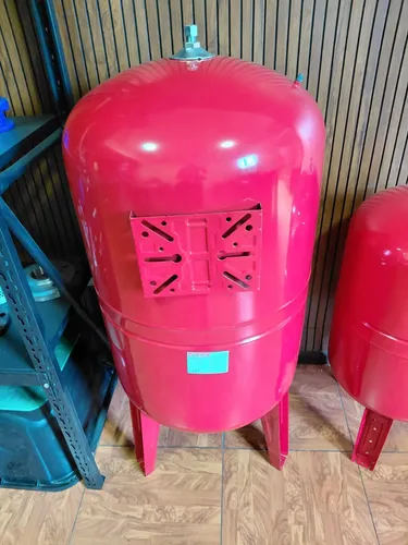 Estanque Hidroneumatico Varem 200 L - Vertical -10 Bar 2