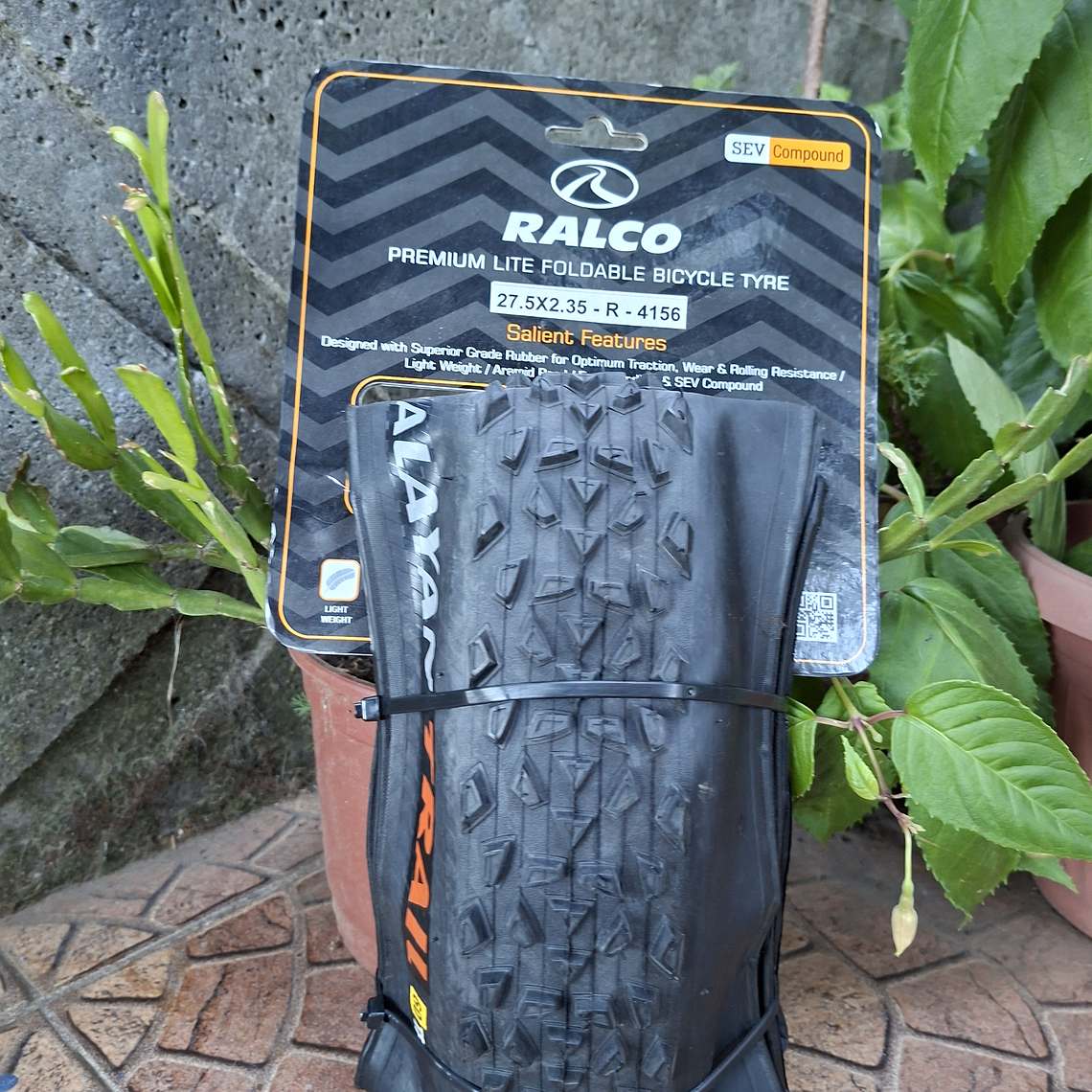Neumatico Kevlar Bicicleta Aro 27.5 X 2.35 Himalayan Ralco 3