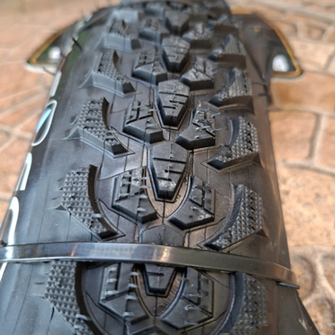 Neumático De Bicicleta Ralco Spectre 29 X2,25  Kevlar 60tpi 4