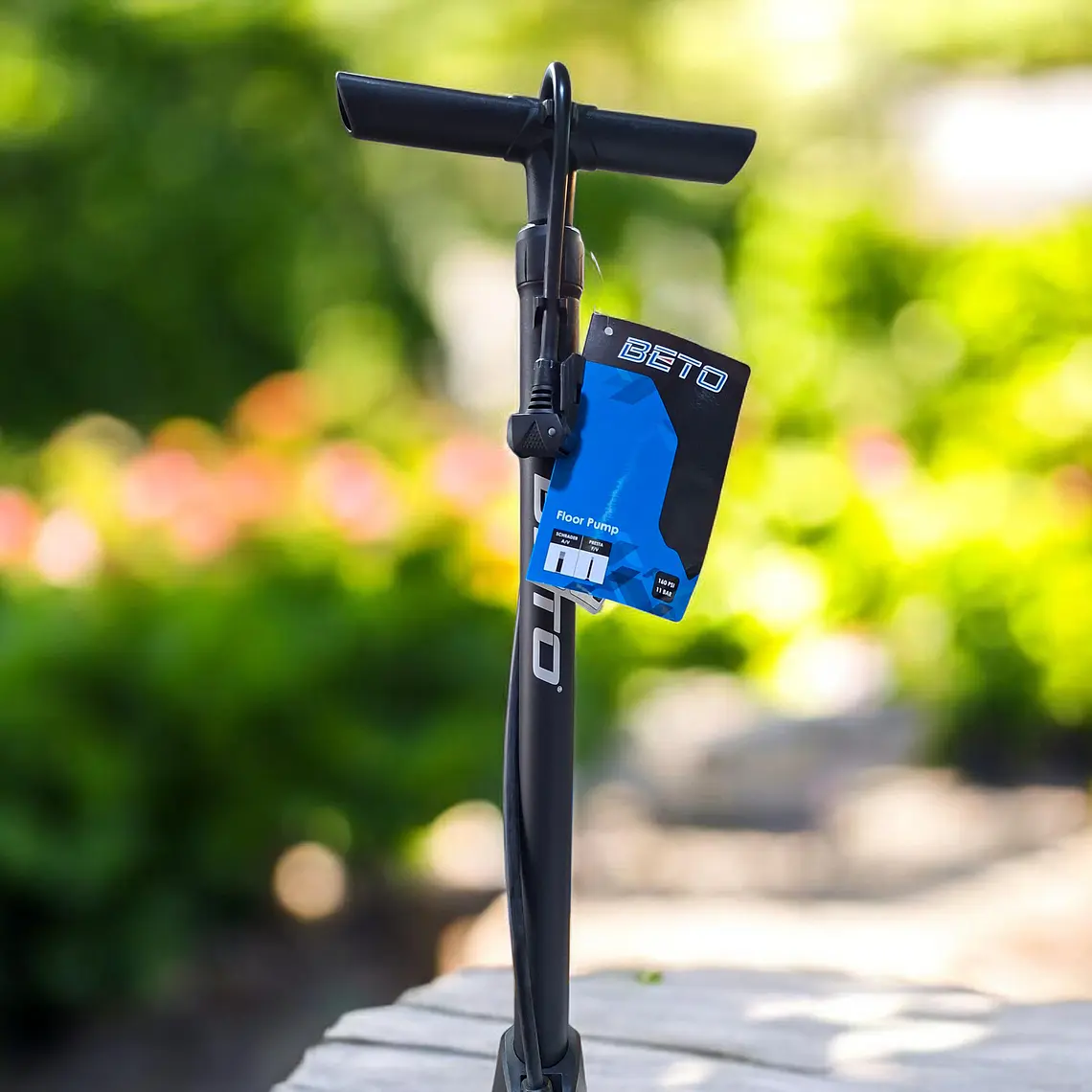 Bombín de pie Beto CFL-501P Negro - Resina 2