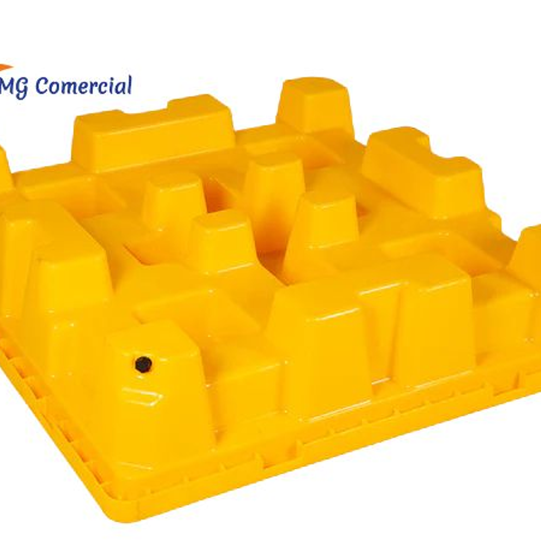 PALLET ANTIDERRAME 4 TAMBORES 3