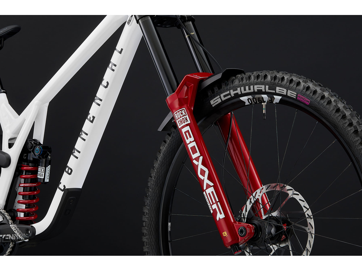 Commencal Supreme DH V5 RockShox Pure White 2026 6