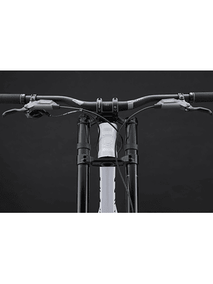 Commencal Supreme DH V5 RockShox Pure White 2026