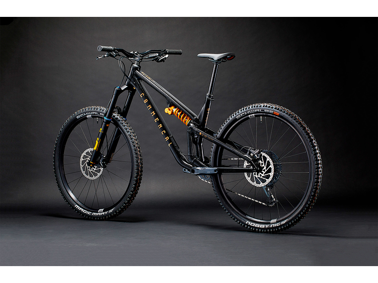 Bicicleta Commencal Meta V5 Öhlins Edition Glittery Black 3
