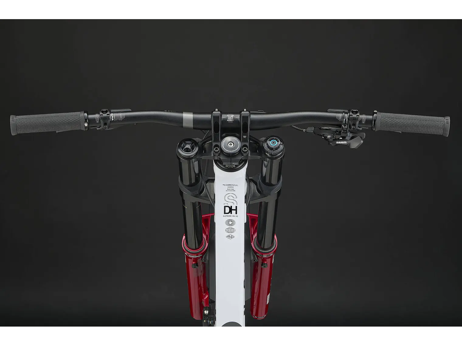 Commencal SUPREME DH V5 XS Pure White 2026 5