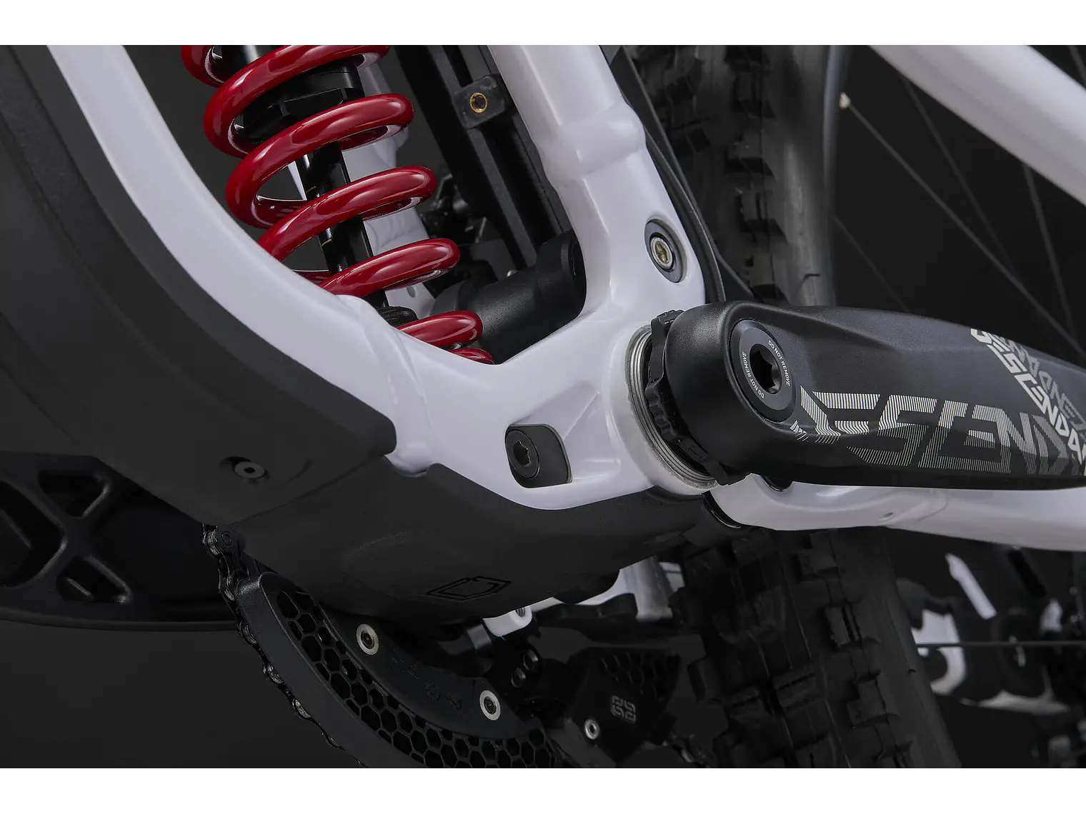 Commencal SUPREME DH V5 XS Pure White 2026 10