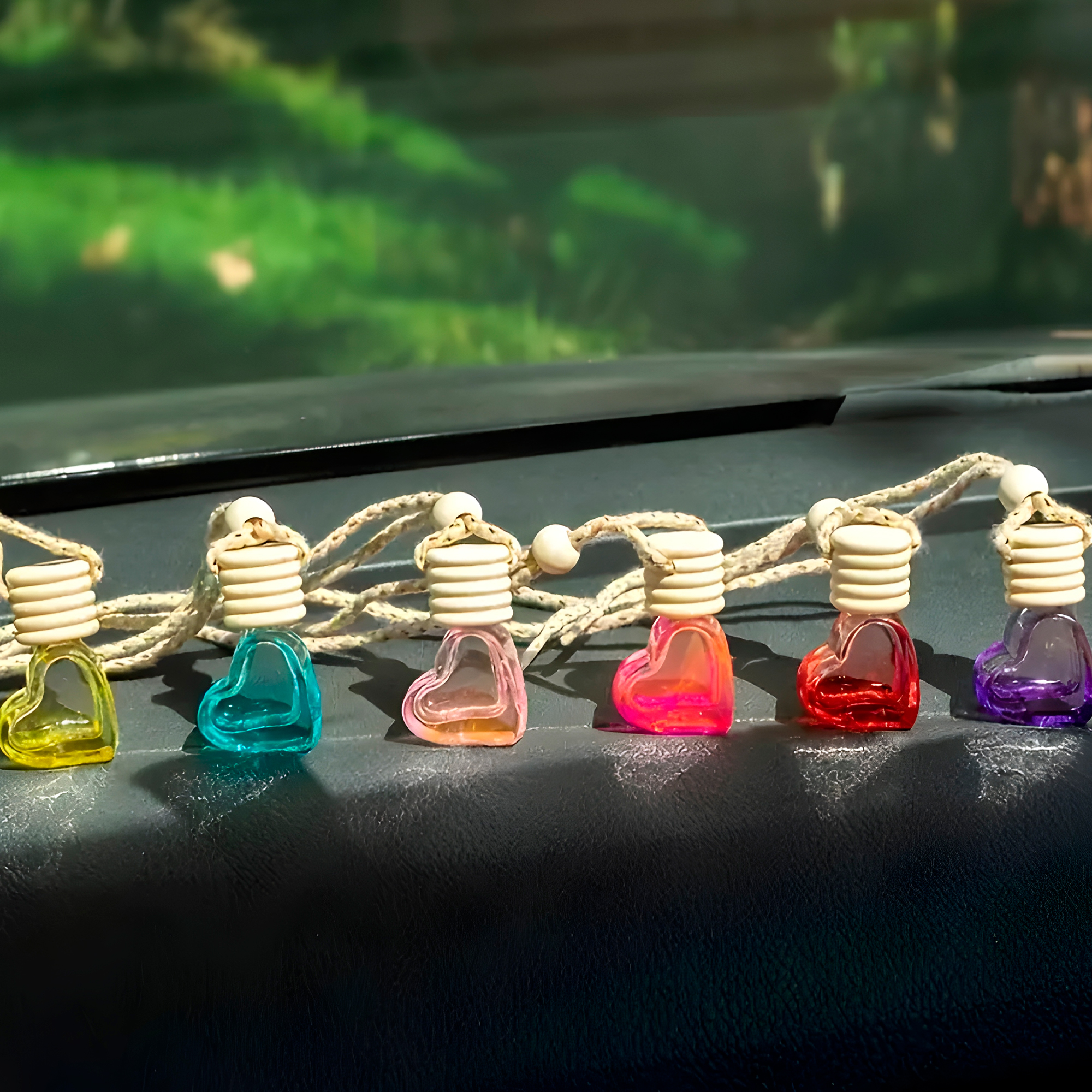 Frasco Difusor de Auto Vidrio Aromatizante Aceite Esencial Forma Corazón para Ventilación 5ML 5