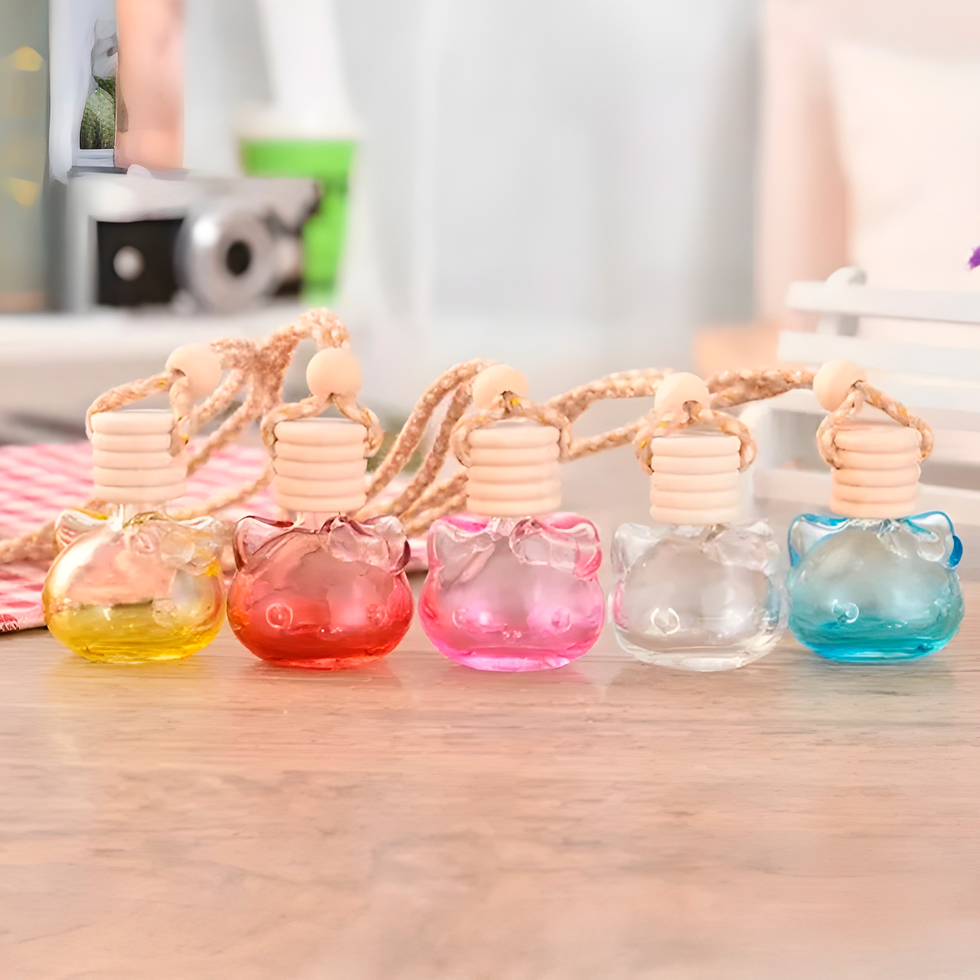 Botella Vidrio Aromatizante Aceite Esencial Hello Kitty para Ventilación Auto 6ML 5