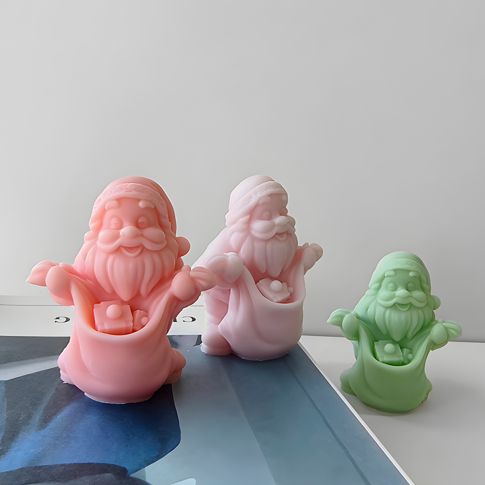 Molde Silicona Viejito Pascuero con Bolsa de Regalos Aromaterapia Velas 8,5 X 9,5 CM 8