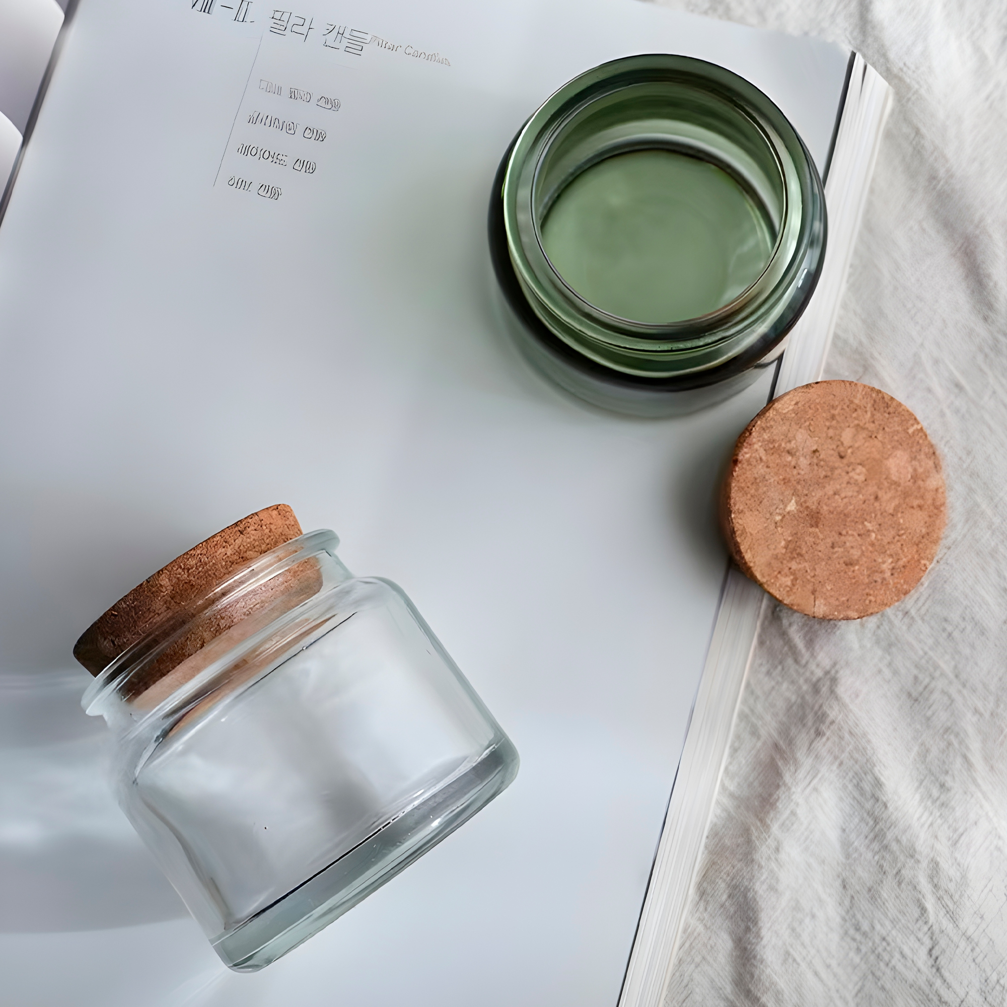 Frasco Porta Vela de vidrio con Tapa de Corcho 100 ML Colores Variados 8