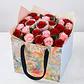 Bolsa de Papel Texturizada para Flores 27.5 X 27.5CM - Miniatura 6