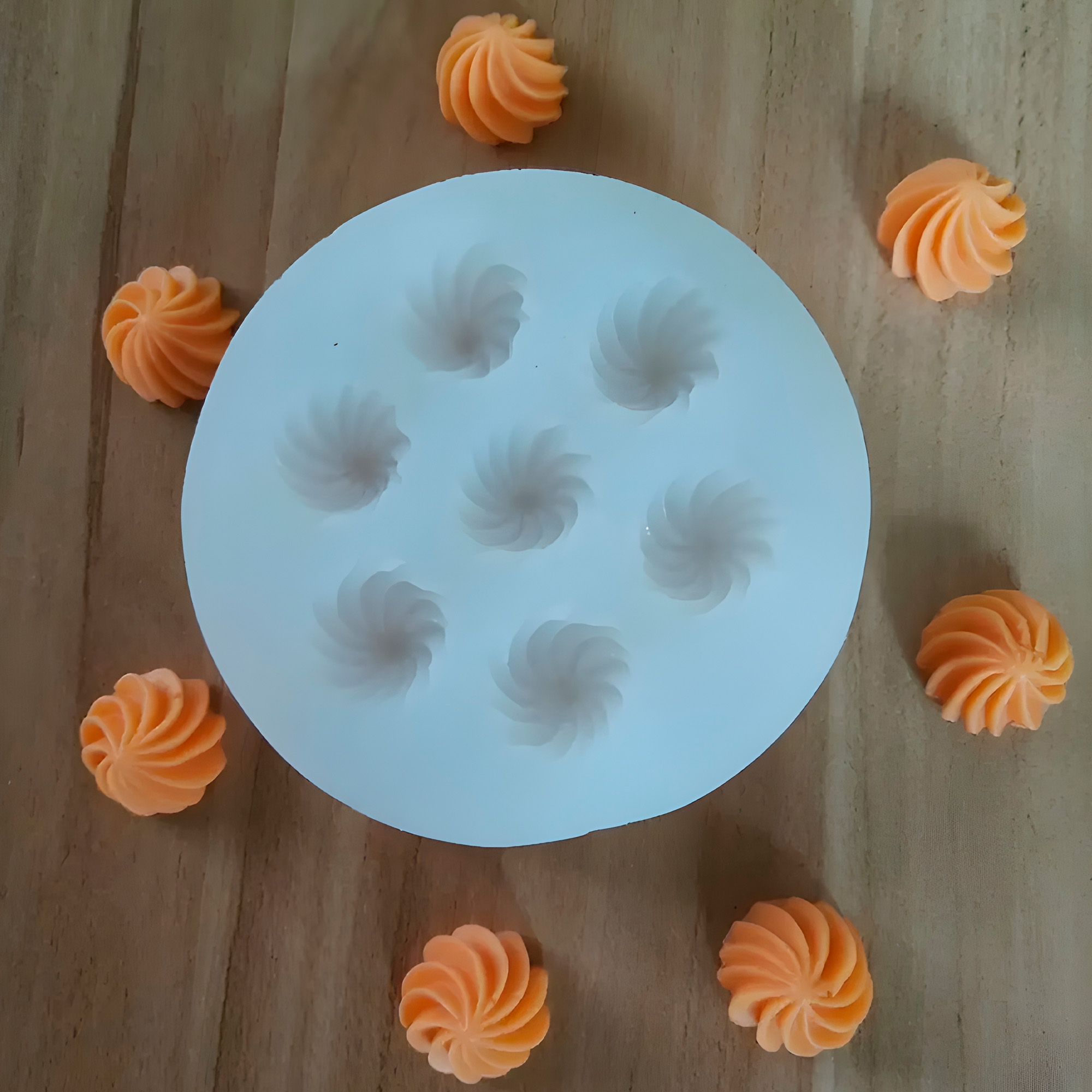 Molde Silicona Chocolates Pequeños Aromaterapia Velas 8,3 X 8,1 CM 4