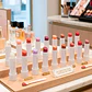 10 Tubos Bálsamo Labial 4g Belleza Cosmeticos Plastico Colores - Miniatura 11