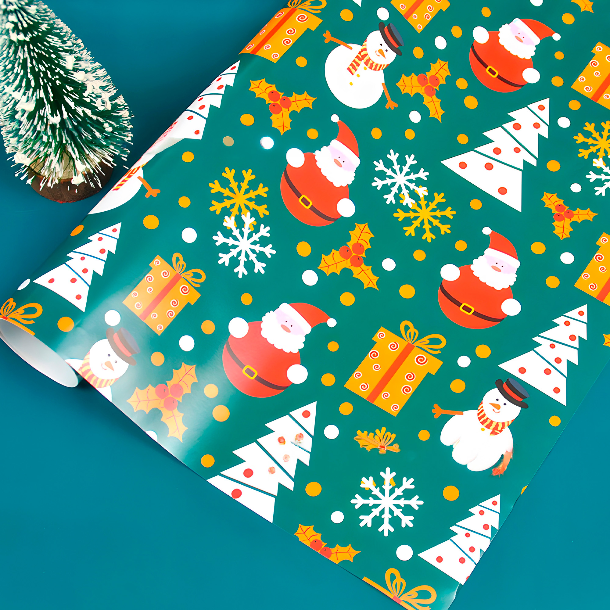 Set 50 Pliegos para Envolver Regalos de Navidad Viejito Pascuero 52X75 CM 23