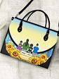 Grandma And Grandkids On The Moon - Personalized Leather Bag - Vorschaubild 4
