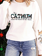 This Cat Mom Wears Her Heart - Gift For Cat Lovers - Personalized Sweatshirt With Sleeve Imprint - Vorschaubild 5