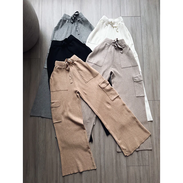 Pantalón lanilla cargo