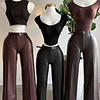 Pantalón simil cuero extra elastizado